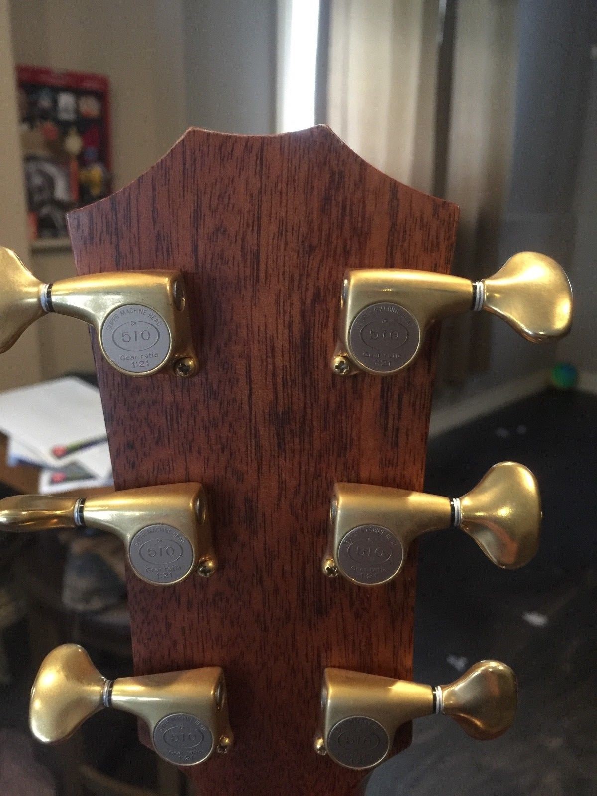 Taylor GS8e Acoustic Electric Acoustic/ Year 2012, perfect condition