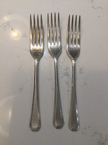 3 Vintage Roberts Dore Dessert Forks Grecian pattern Silver plated 18cm Deco