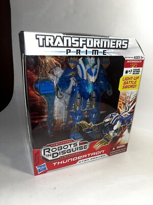 Transformers PRIME Robots in Disguise THUNDERTRON Voyager Class NEW