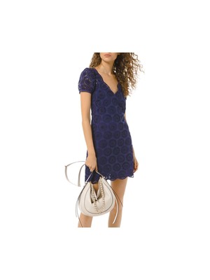 Женское платье-футляр MICHAEL MICHAEL KORS с коротким рукавом и V-образным вырезом на подкладке темно-синего цвета L