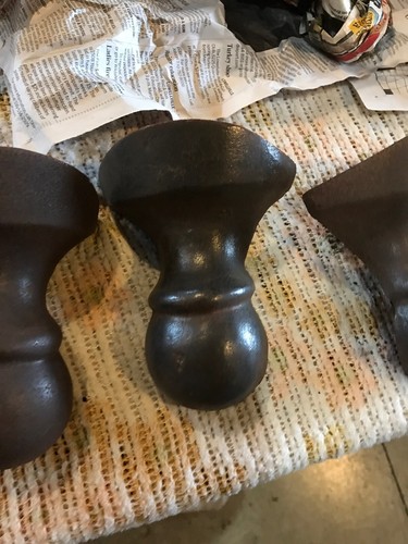 Set Of Four Matching Antique Cast-Iron Bathtub Feet Rusty