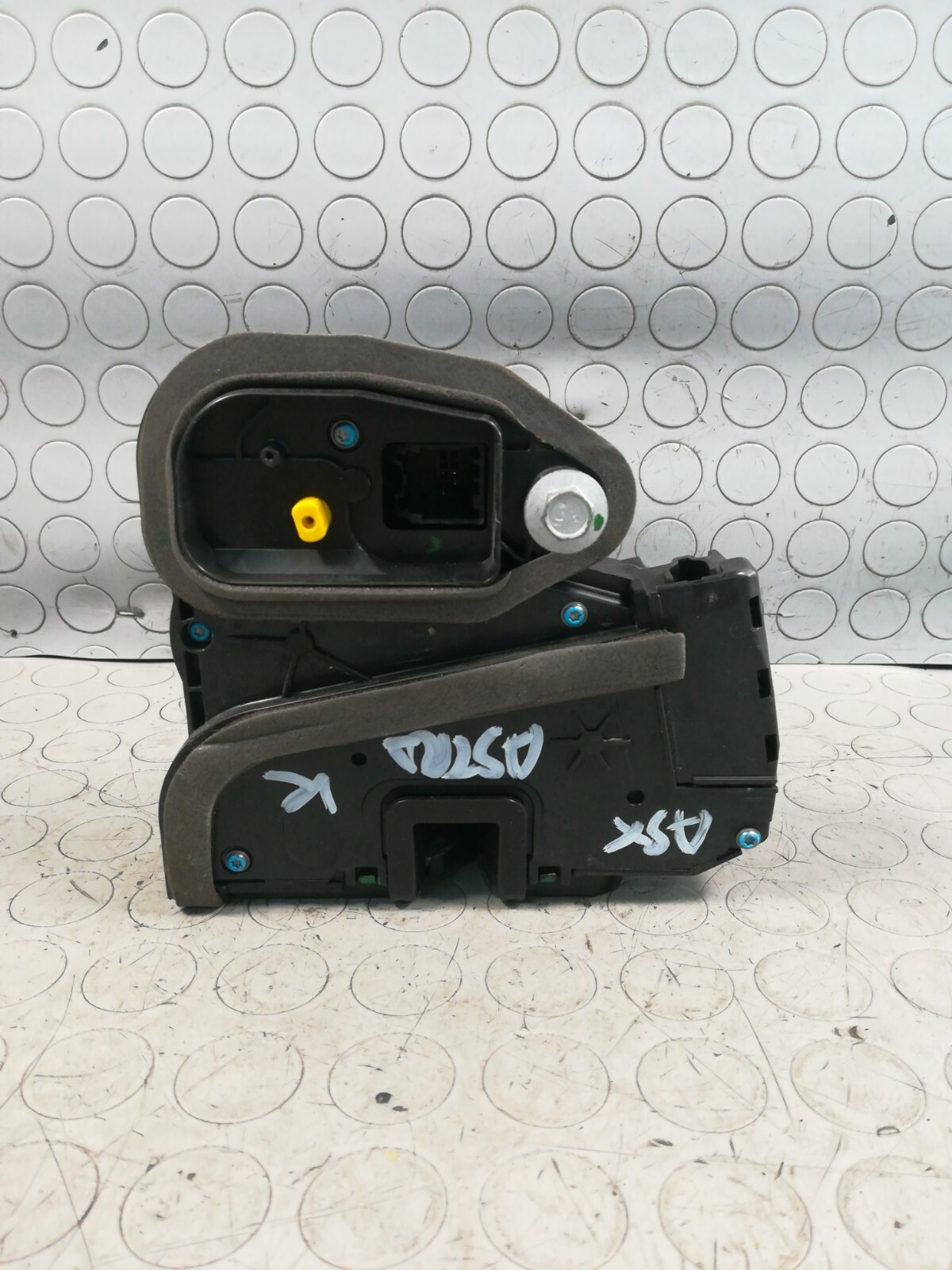 Serratura porta anteriore sinistra OPEL ASTRA K 2016 13594358