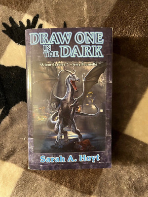 Draw One in the Dark by Sarah A. Hoyt (2008, Mass Market) PB VG Fantasy Book