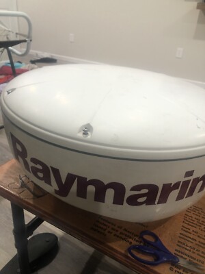 Raymarine RD218 2kW 18'' Radome Radar Scanner Dome E52065 C70 C80 C120 E80 E120