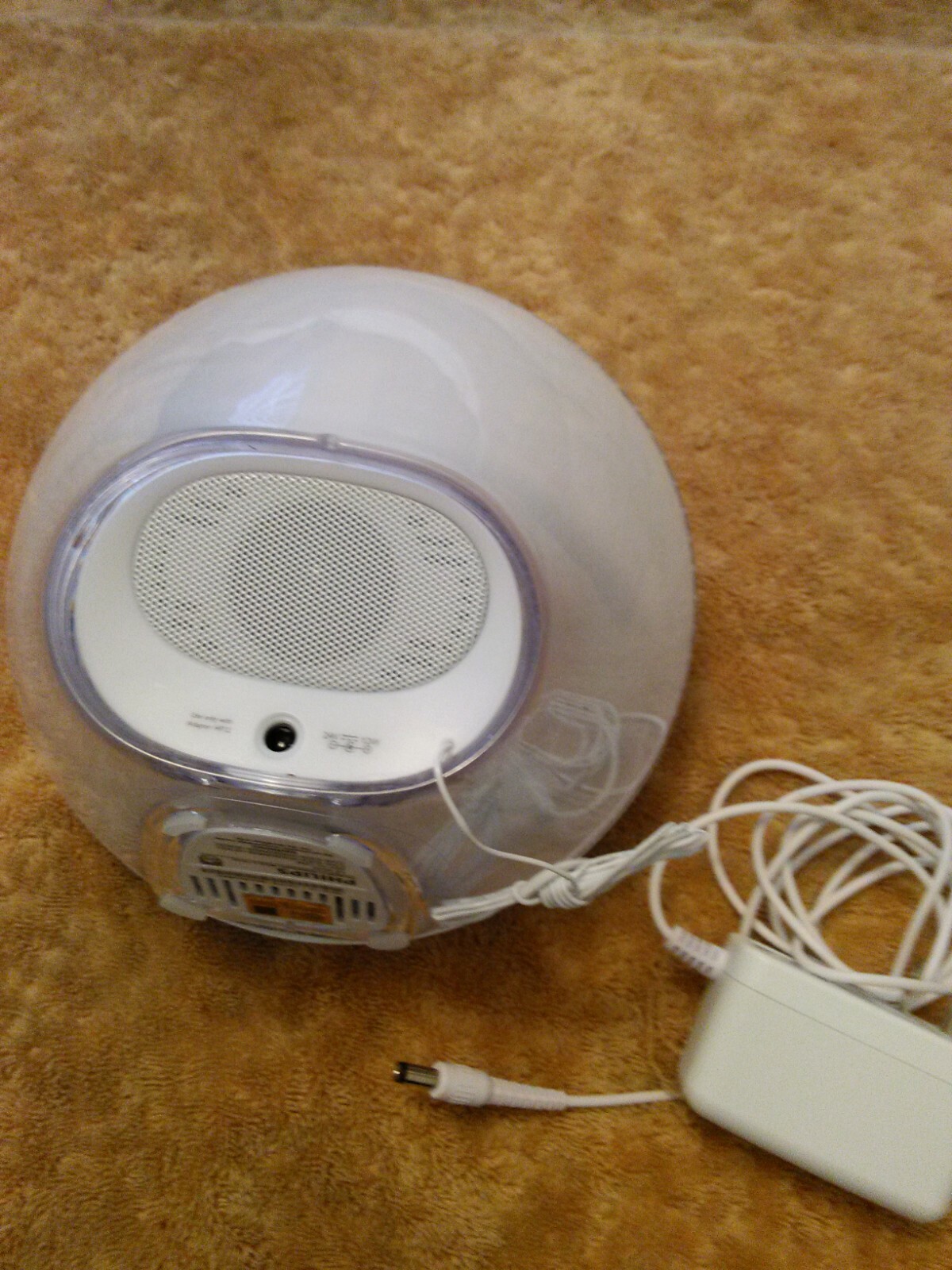 Philips Wake-Up Light Alarm Clock with Colored Sunrise Simulation and Sunset Fad