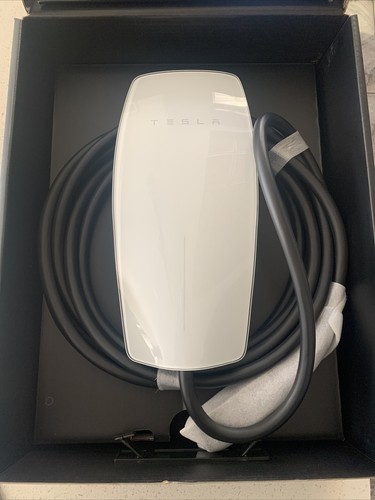 テスラ　ウォールコネクター　Tesla Wall Connector Amazon.co.jp: Tesla Gen 3 ウォールコネクター ロング 18ft