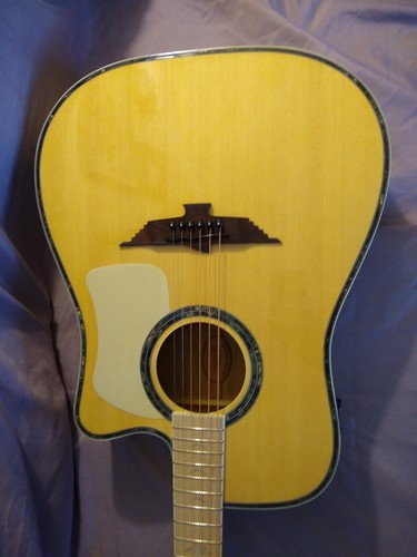 Keith urban acoustic electric guitar