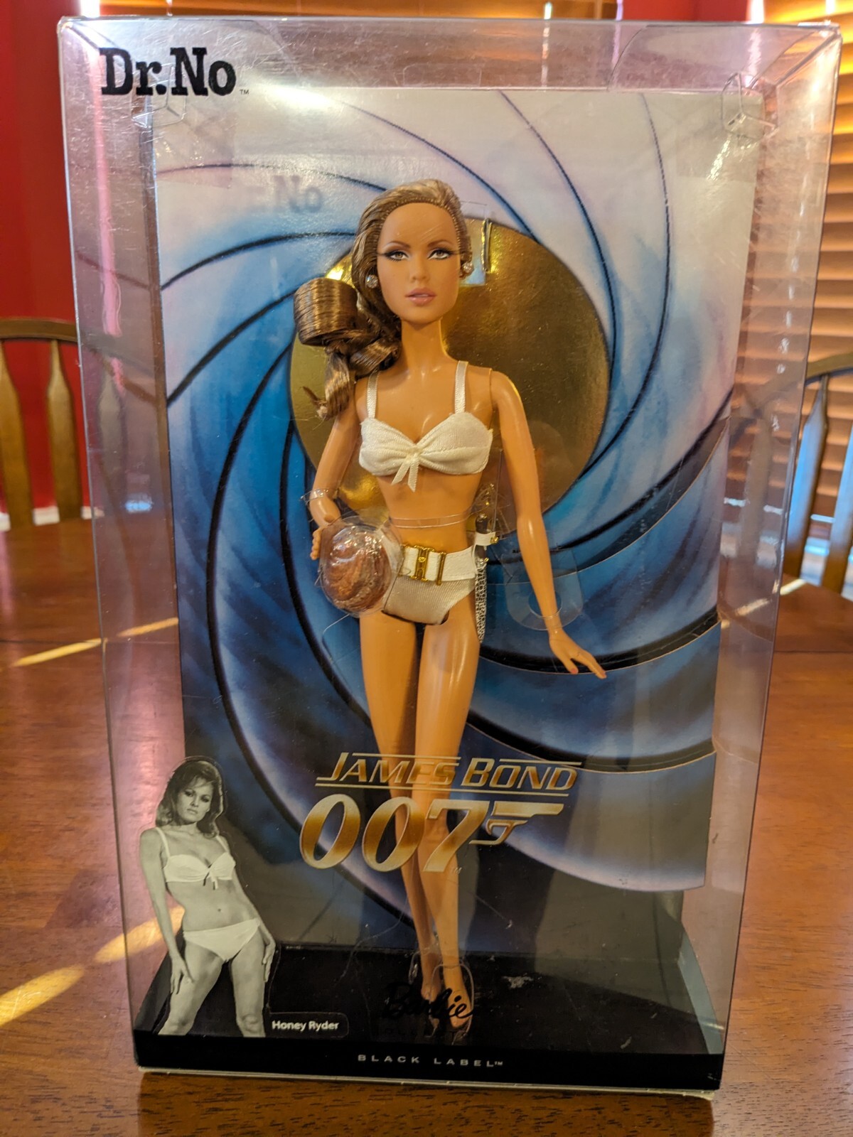 Dr. No Barbie James Bond 007 Honey Ryder Doll Black Label NIB 2009