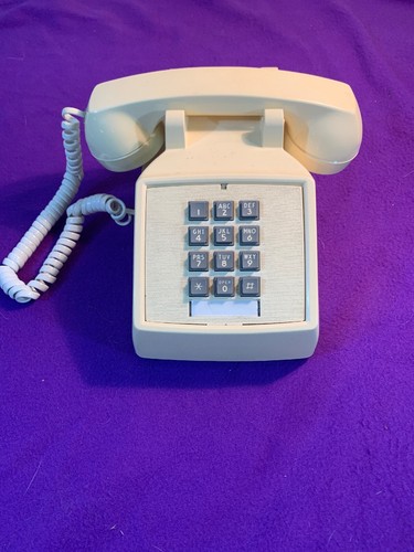 ITT Telephone Desk Phone 2500 15 MBA-20 Vintage Ash Beige Tested And Working