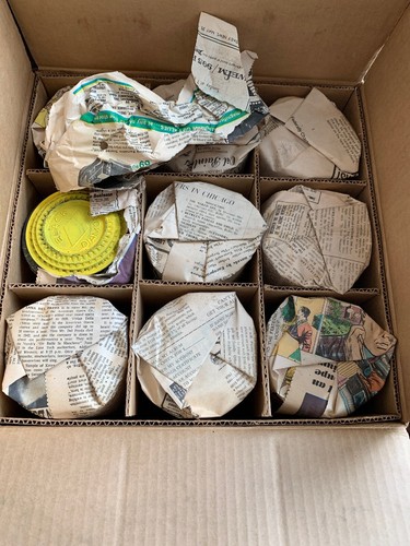 1 Full Case, 135 Black Diamond Special Targets, Vtg Clay Pigeons Yellow on Black