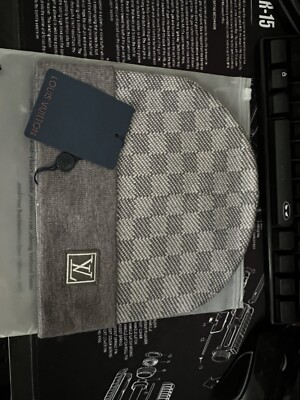 Louis Vuitton Petit Damier Beanie Grey One-Size Fits All
