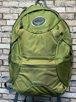 Osprey Meridian Day Pack Green w Camelback Water System
