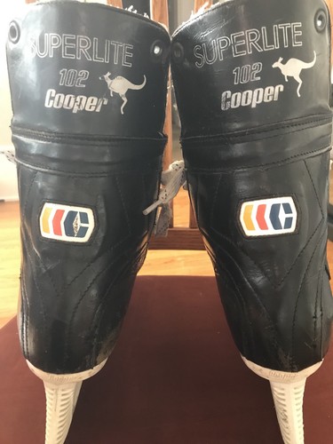 Vintage Cooper 102 Super lite Ice Hockey Skates Sr Size 9