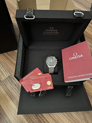 Pre-owned Omega 2023  Speedmaster Moonwatch Clasp Chrono 42mm Watch 310.30.42.50.01.002