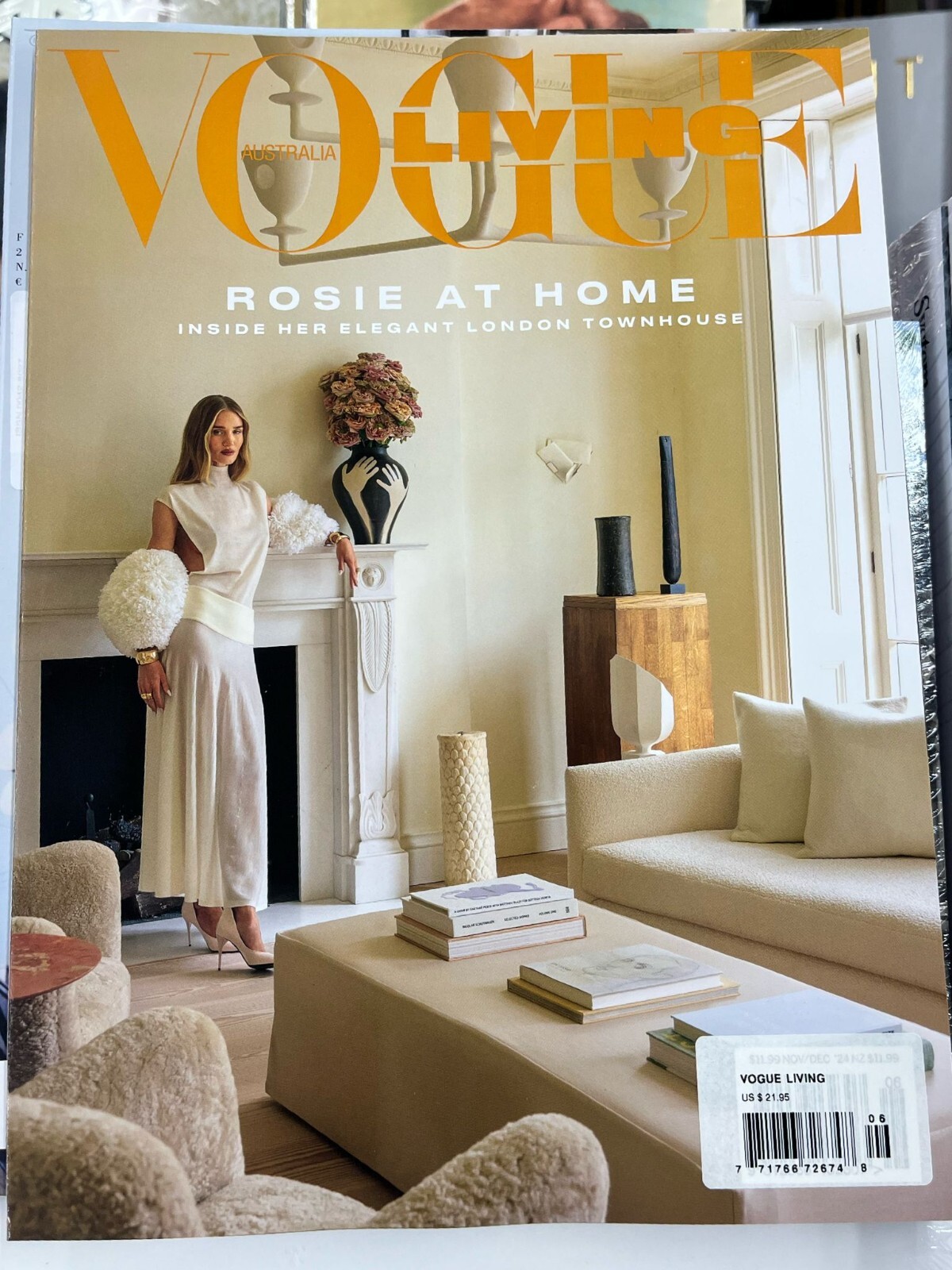 女性情報誌 Vogue Australia s-l400.jpg