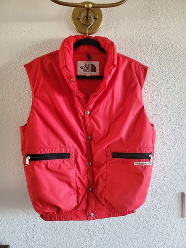 The North Face Vintage 80/90s unisex Down Puffer Vest Jacket The North Face Vintage 80/90s unisex Down Puffer Vest Jacket
