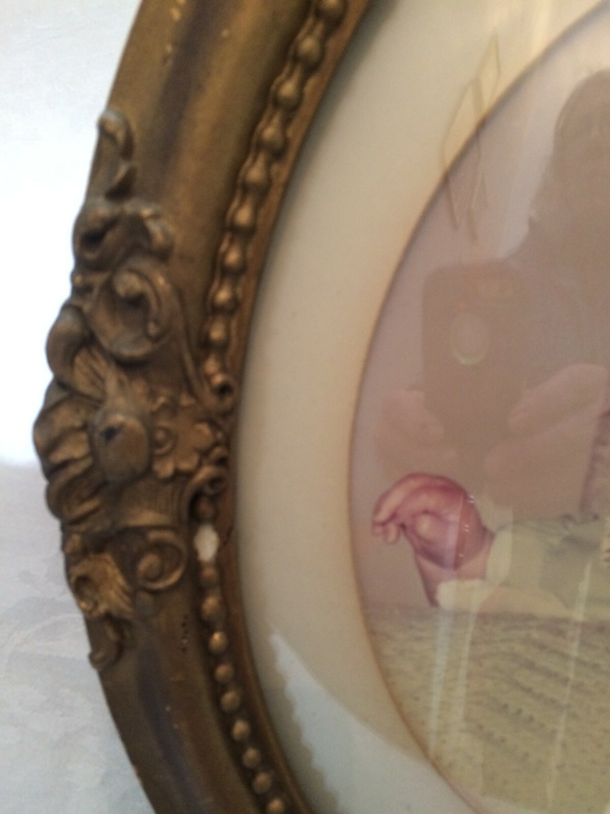 Vintage Gesso Gold Oval Wooden Frame With Convex Glass