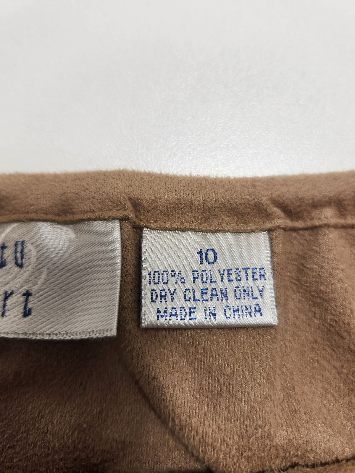 Betu Sport Long Sleeve Scoop Neck Brown Pullover Blouse Top Shirt Size 10