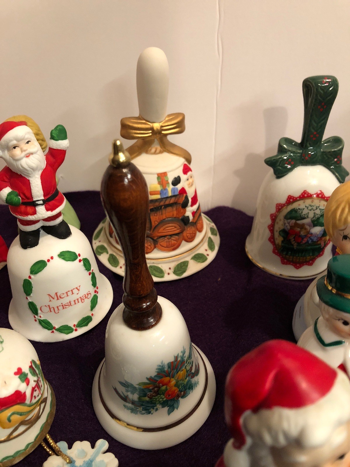 Christmas Bells Santa Claus Carolers Sledding A Lot Of 16