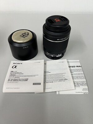 Sony DT 55-200 mm f/4-5.6 SAM  Zoom Camera Lens - SAL55200-2  NEW OLD STOCK