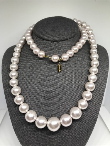 ☆【VINTAGE HOLLYWOOD】☆Classic Pearl Silky Necklac.e☆ ☆【VINTAGE HOLLYWOOD】☆Classic Pearl Silky Necklac.e☆