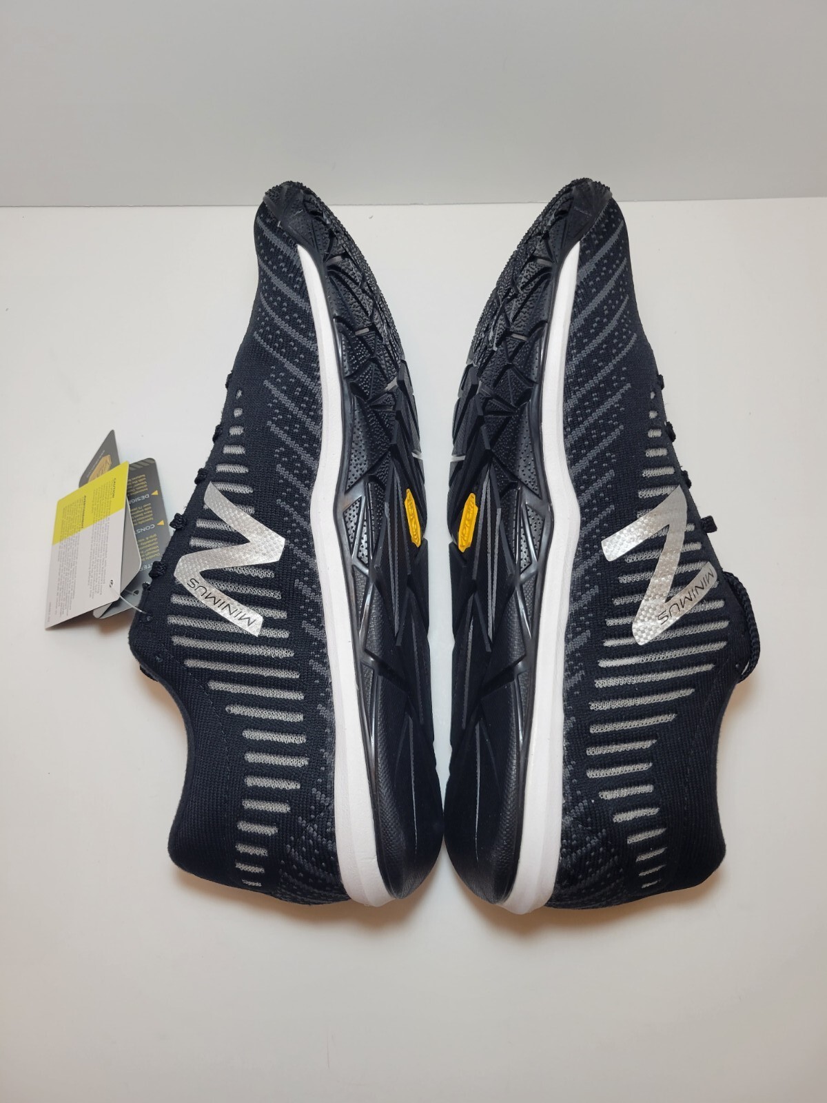 Mens New Balance Minimus 20v7 Cross 