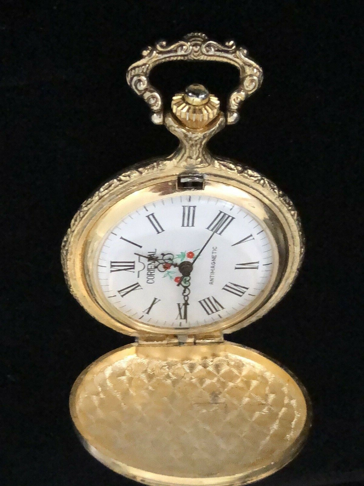 VTG/Antique Coriental Wind Up Pocket Watch Antimagnetic Grazing Horses Fancy