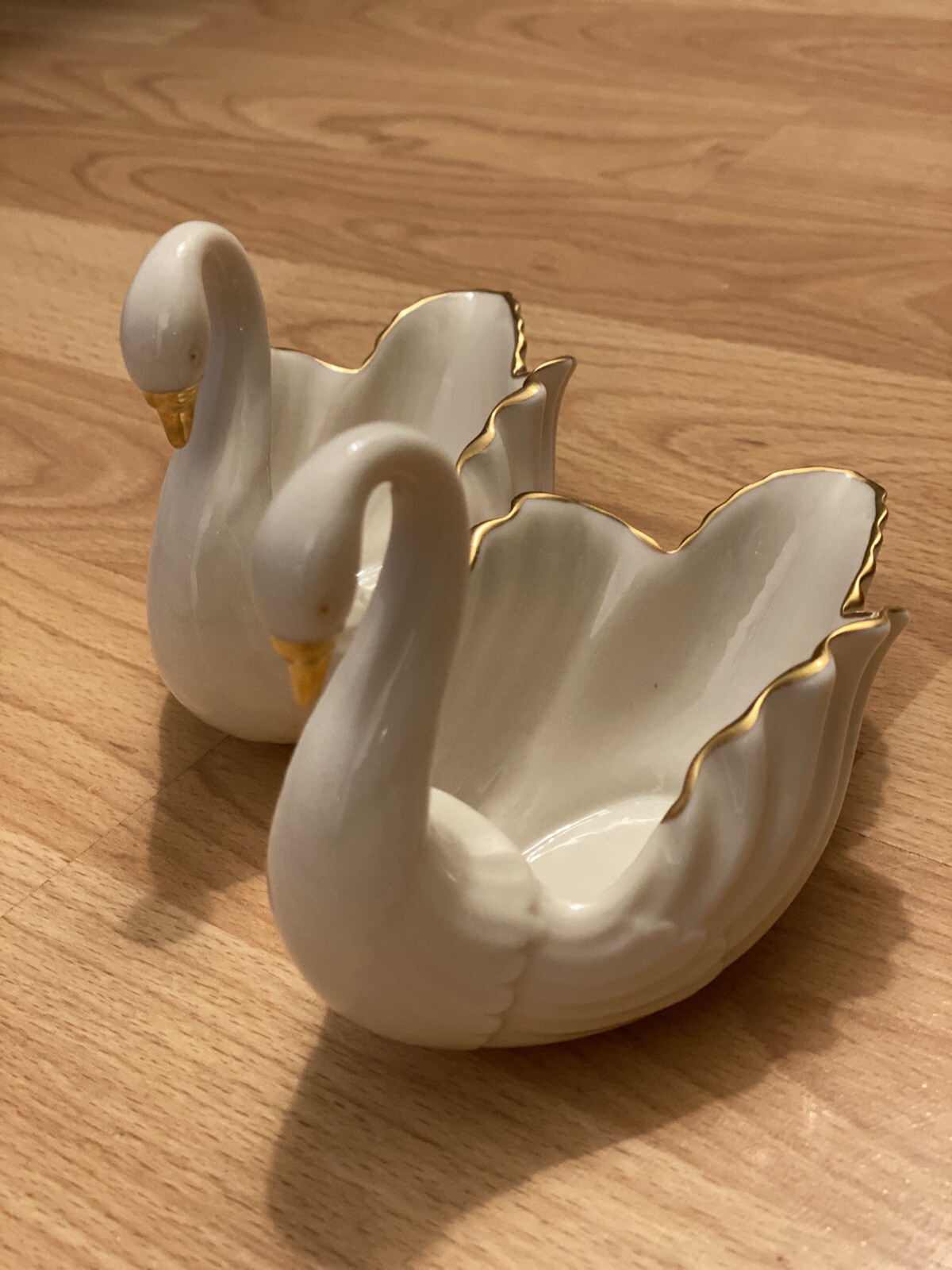 レノックス Lenox スワン  24K PAIR OF LENOX China Small Swans with 24K Gold Made in USA | eBay