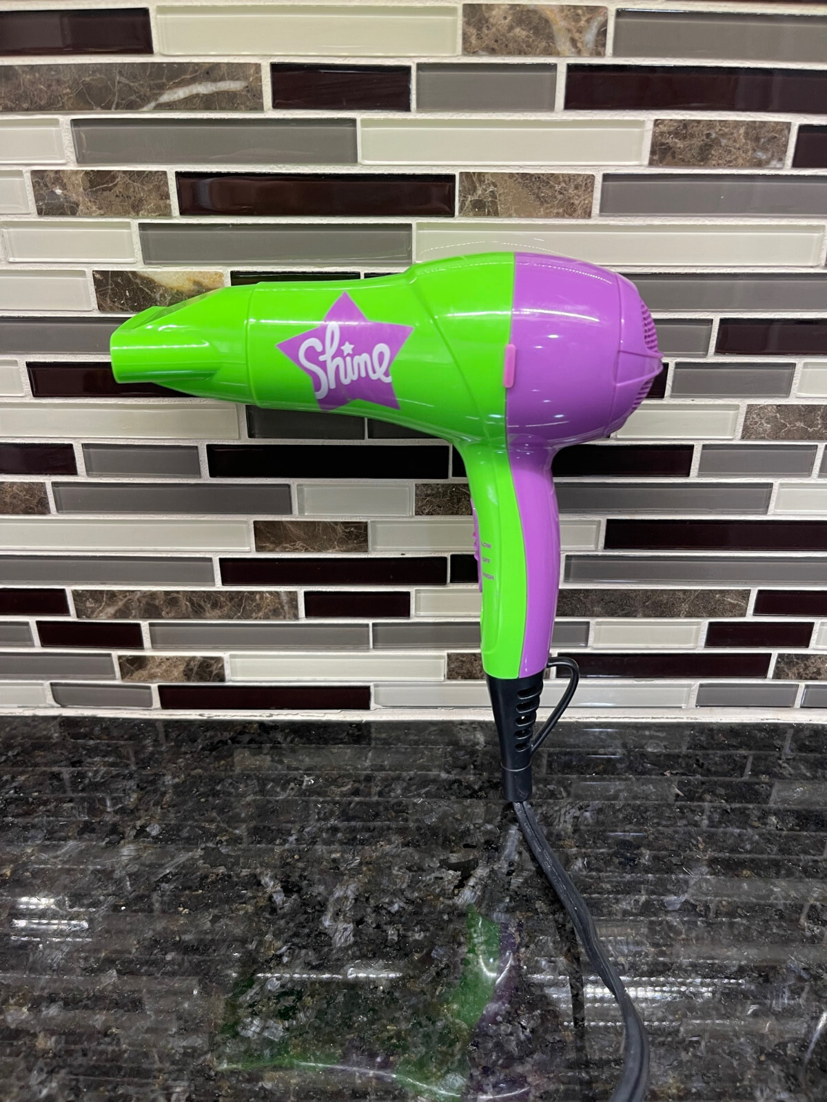 Green \ Purple Works W\diffuser