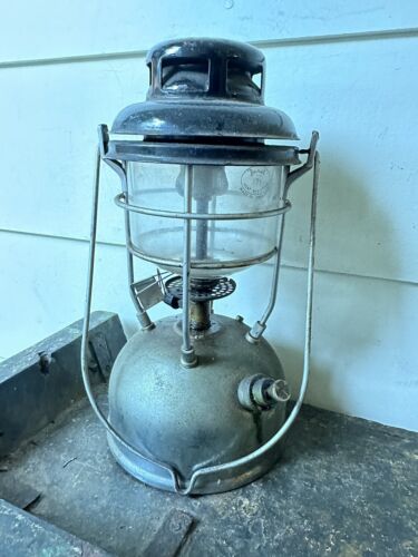 A Good Vintage Tilley 464XA Pressure Lamp Lantern Made in A Good Vintage Tilley 464XA Pressure Lamp Lantern Made in