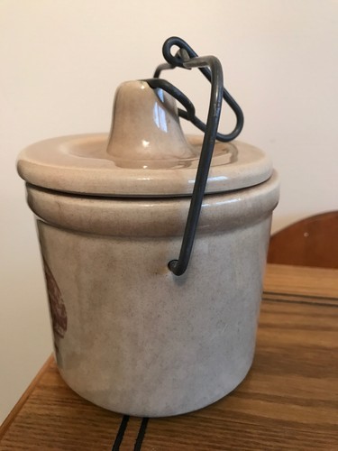 Vintage WIN SCHULER'S Distinctive Dining SINCE 1926 Pottery Cheese Crock 4