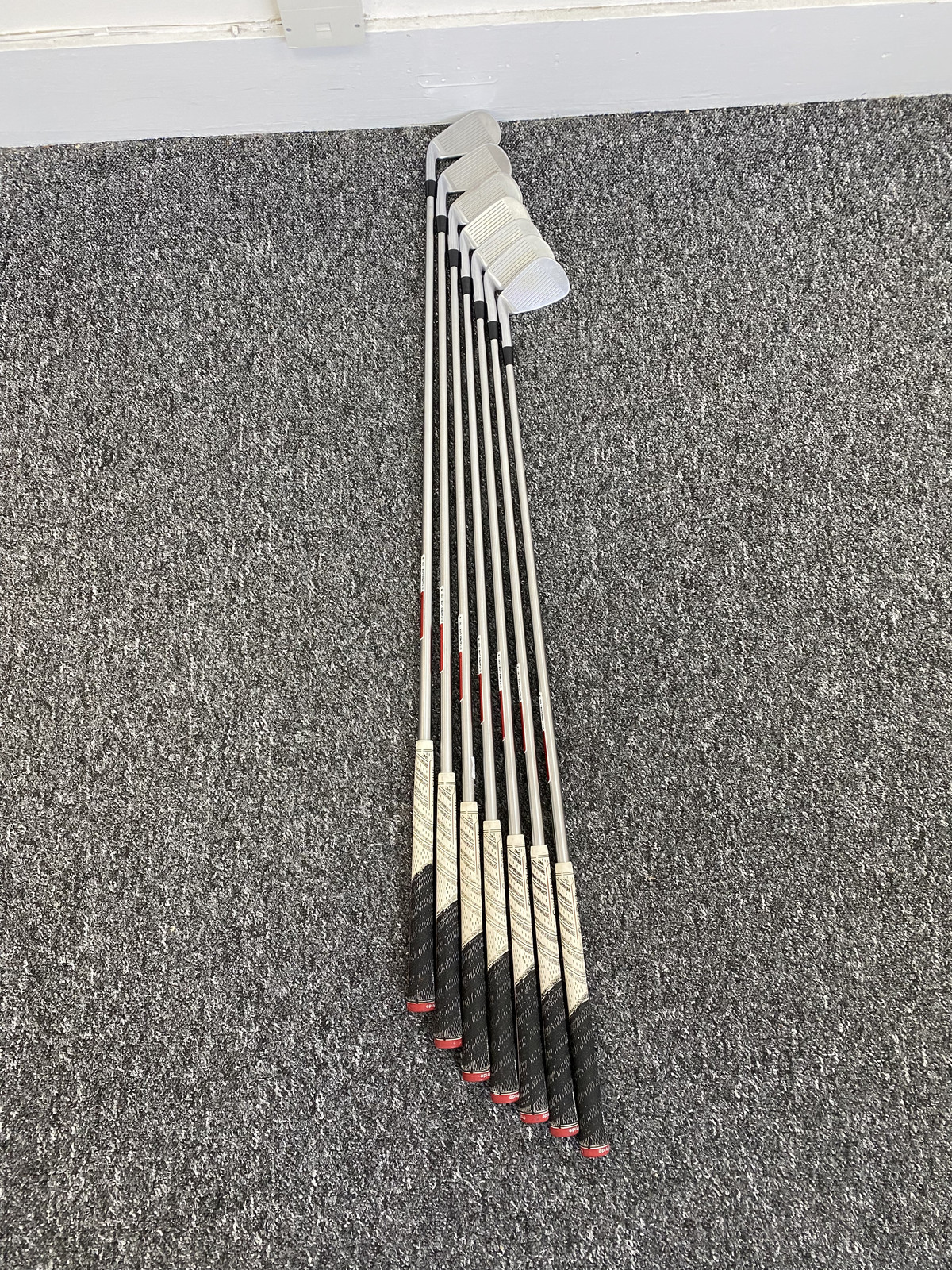MIZUNO MP-20 IRON SET (4,5,6,7,8,9,P) KBS TOUR C-TAPER LITE 110s {FAST SHIPPING}