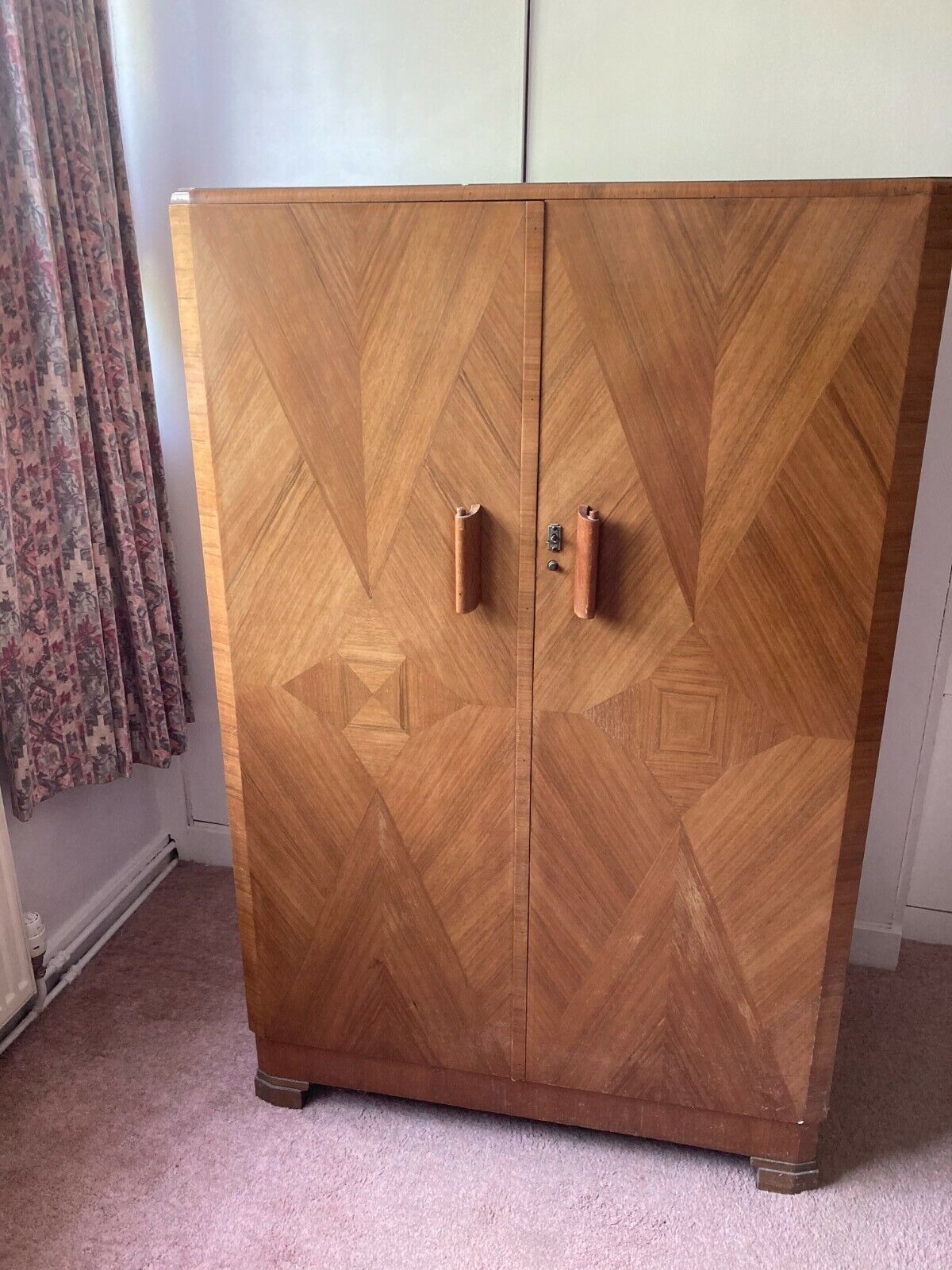 Buy Vintage Retro Double Door Wardrobe, Removable Shelves - Wooden With Lock And Key