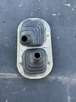 89-00 Toyota Pickup Tacoma 4Runner 4WD Manual 2 Layer Rubber Shifter Shift Boot