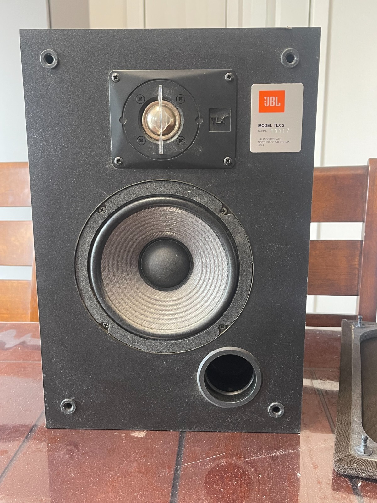 SINGLE JBL Bookshelf Speaker Model TLX-2 made in USA MONITOR SINGLE JBL Bookshelf Speaker Model TLX-2 made in USA MONITOR