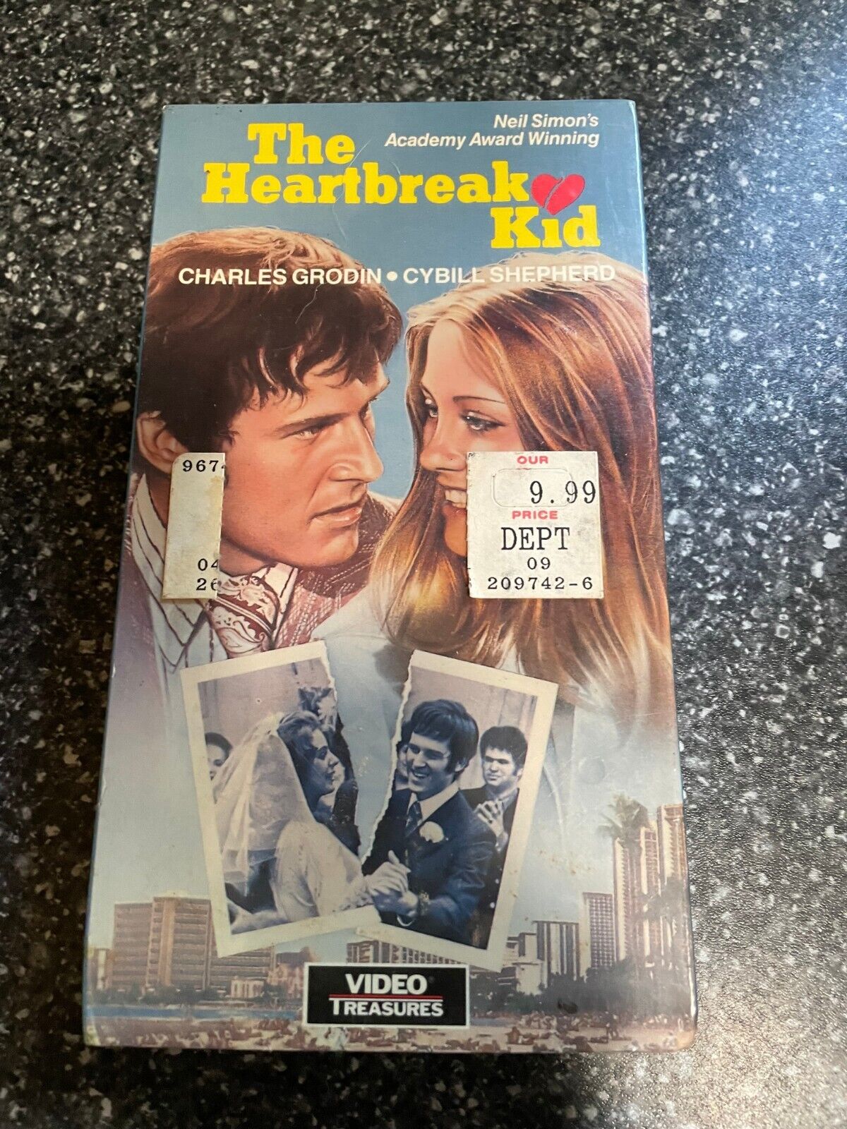 The Heartbreak Kid (Used VHS, 1983) Cybill Shepherd Charles Grodin The Heartbreak Kid (Used VHS, 1983) Cybill Shepherd Charles Grodin
