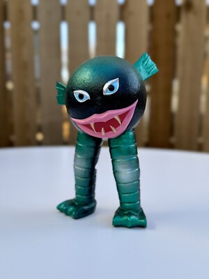 Emupaiya Sofubi Kaiju Vinyl MVH Bemon