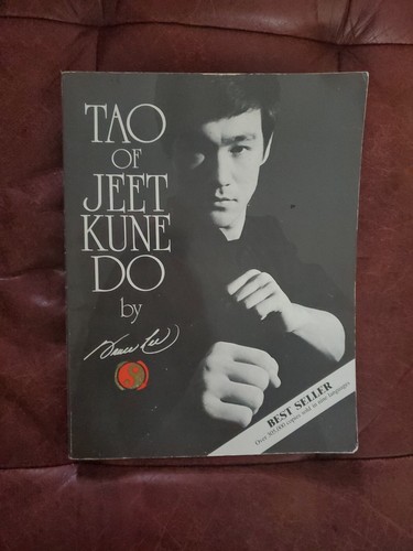 Bruce Lee's TAO of JEET KUNE ブックレット付き Bruce Lee´s TAO of JEET KUNE ブックレット付き