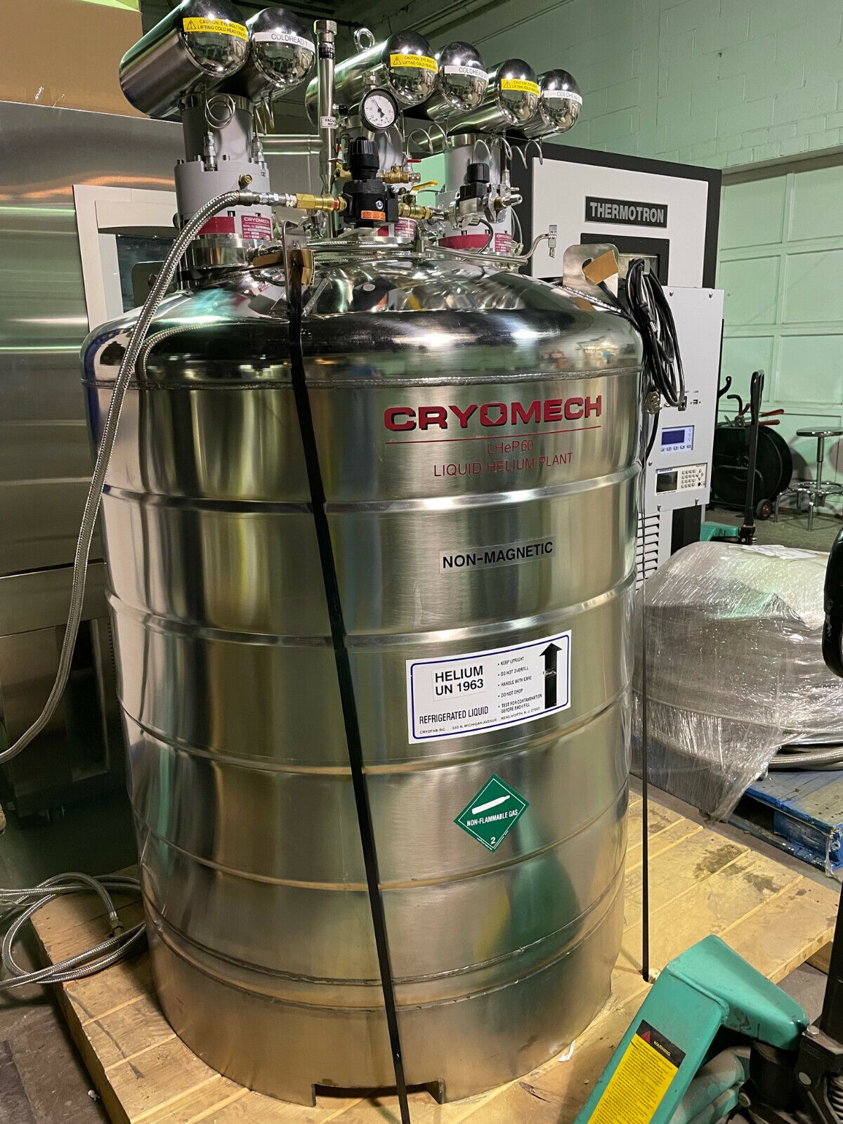 Bluefors Cryomech Liquid Helium Plant LHeP60 - Mint! less Bluefors Cryomech Liquid Helium Plant LHeP60 - Mint! less