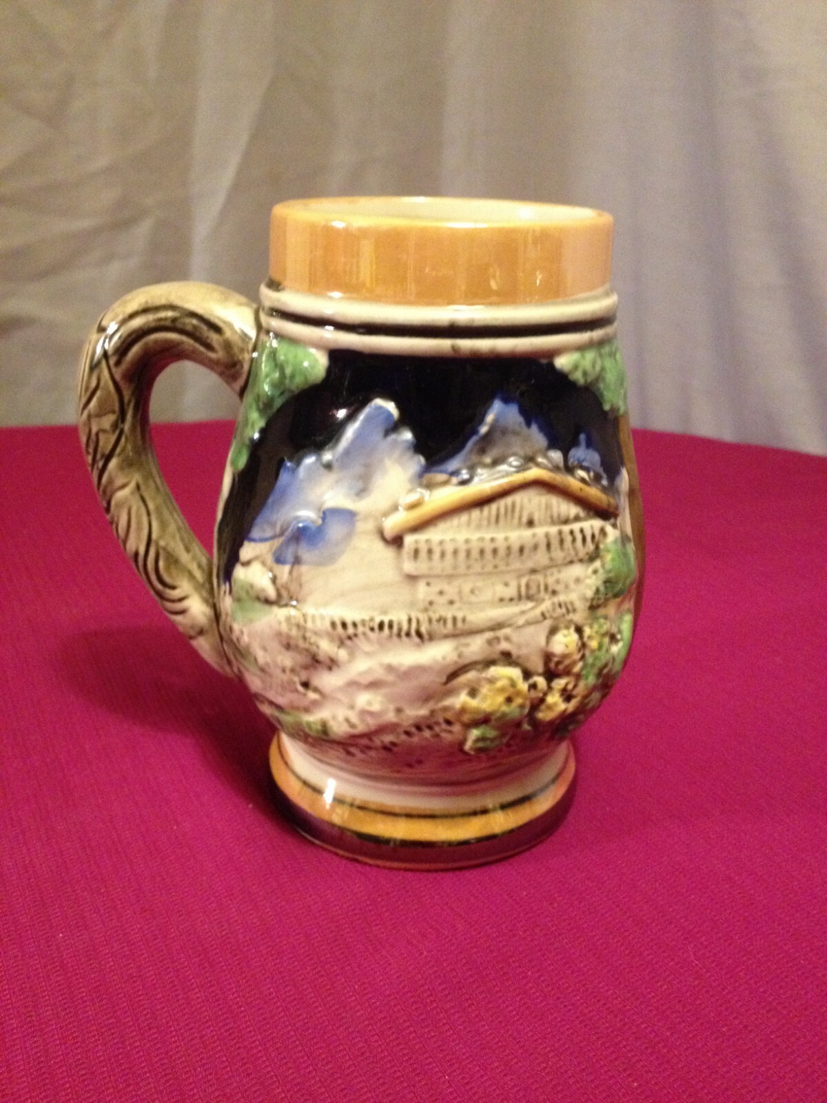 Vintage 1970s Hand-Painted Ceramic 5½