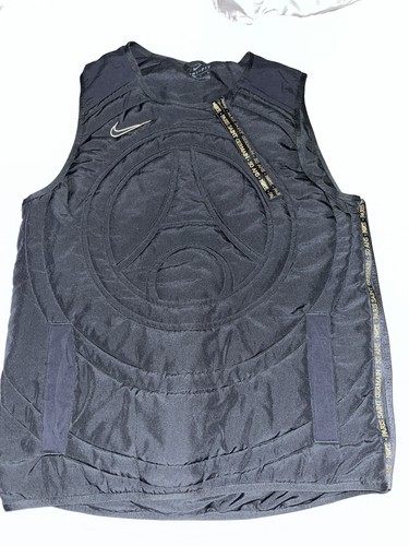 【NIKE×パリ・サンジェルマン】50th PUFFY VEST　メンズＳ　黒 $_12.JPG?set_id=880000500F