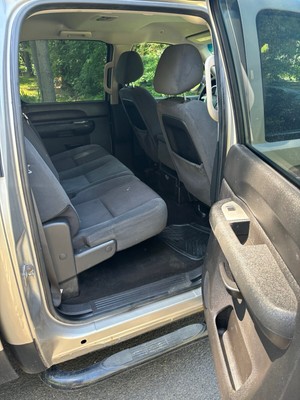 image 4 of interior