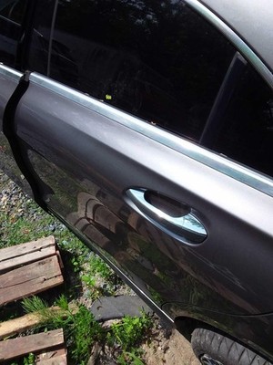 Used Rear Left Door Assembly Rear Side fits: 2015 Mercedes-benz Mercedes cla-cla