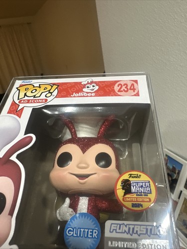 Funko Pop! Jollibee #234 Glitter Super Manila Comic Con