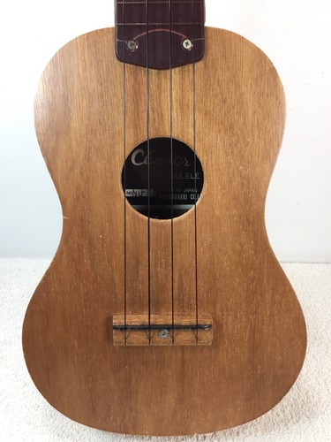 Vintage Clover Ukulele Tokyo Japan Mitubagakki Co. MU-11 Plastic Fretboard