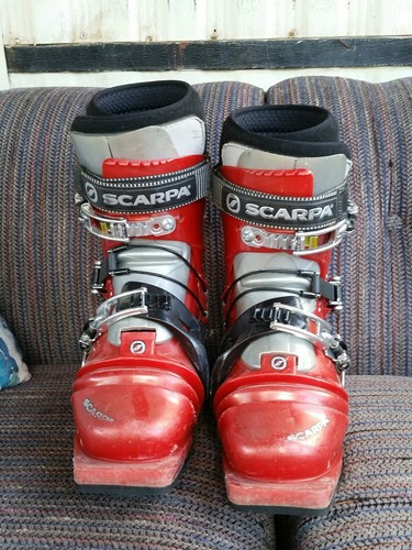 Scarpa T2x Telemark Ski Boots Thermofit Mondo 26