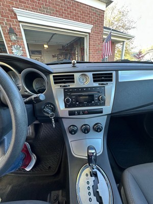 image 3 of interior