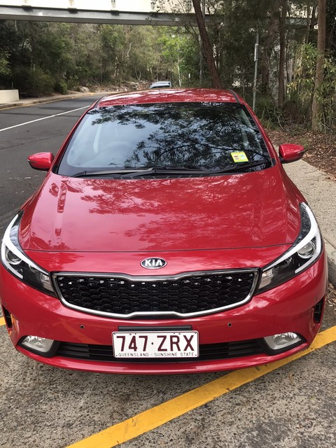 Kia cerato red