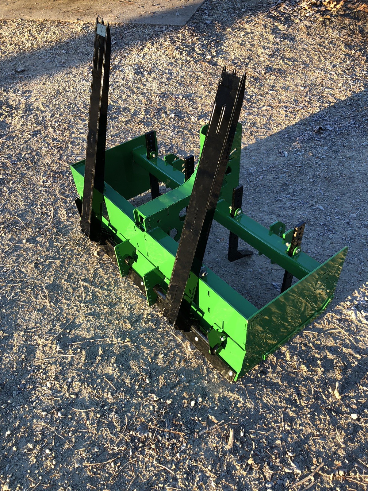 NCBB4-0-1200 - 4’ 3pt Box blade I MATCH compatible  | Pallet Forks