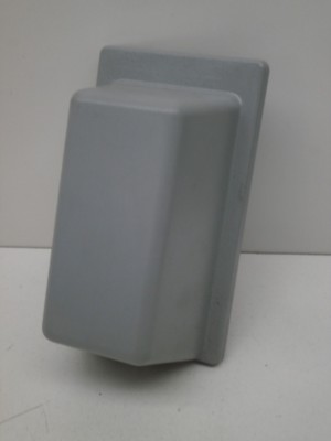 TayMac 30310 Industrial Grade Raingtight Cover for 1-3/8'' Round Receptacle